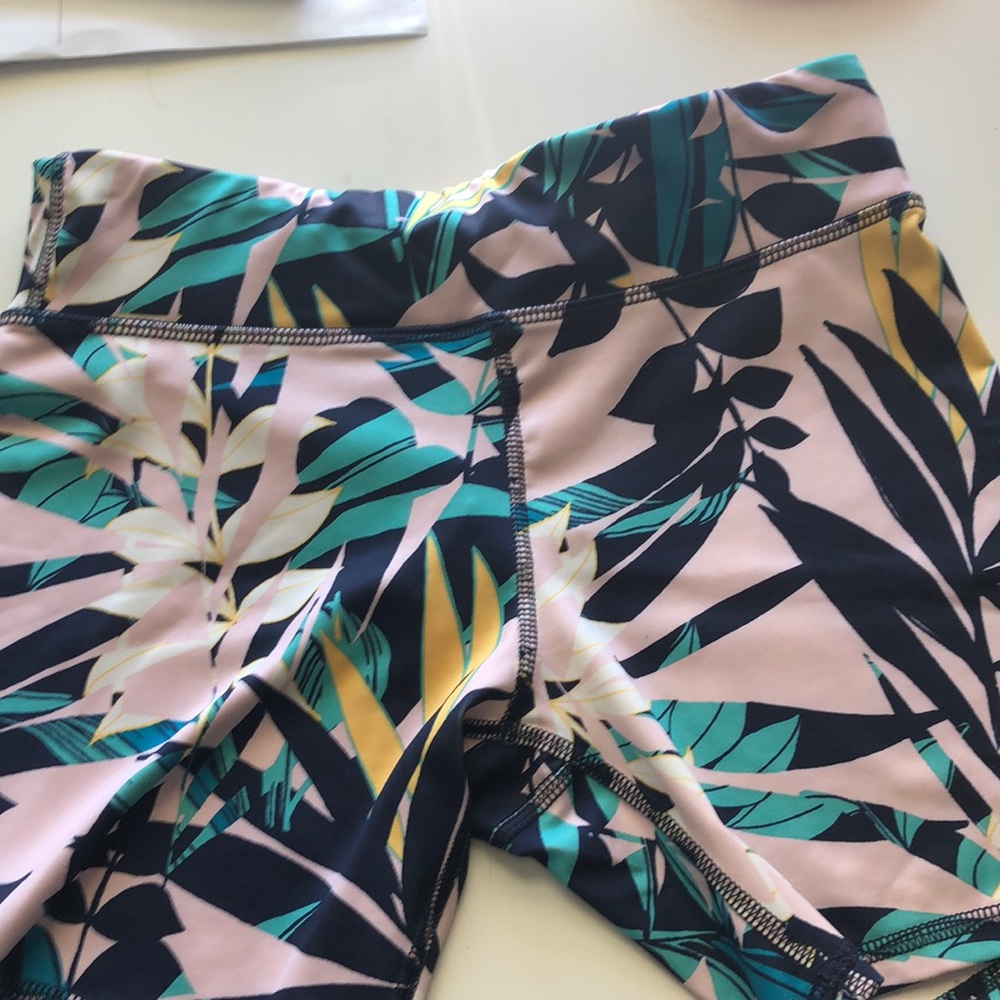 Old navy active